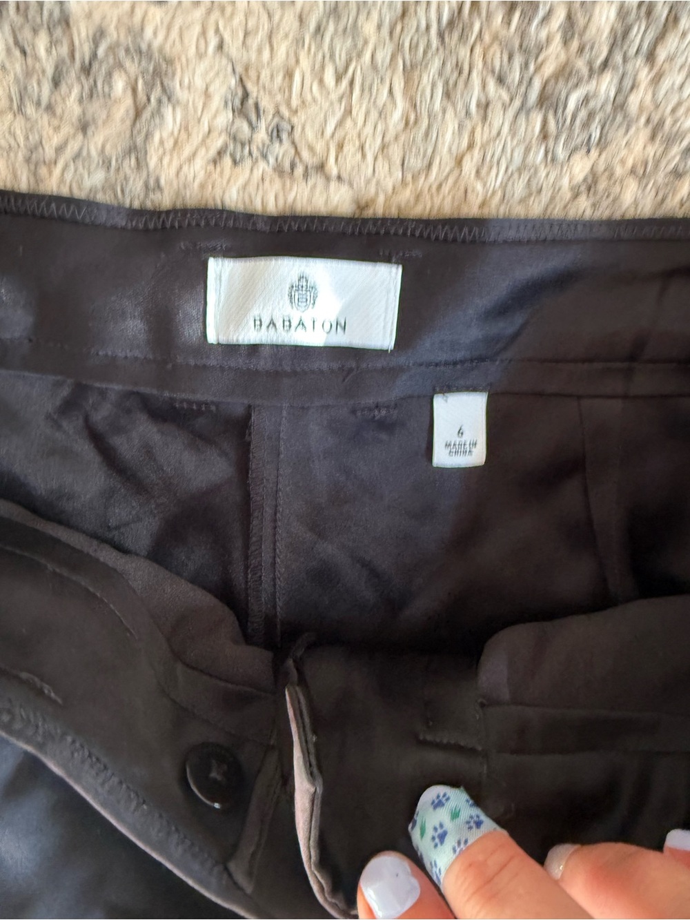 Aritzia Babaton Satin Black Cargo Pants sz: 6 - Picture 2 of 5